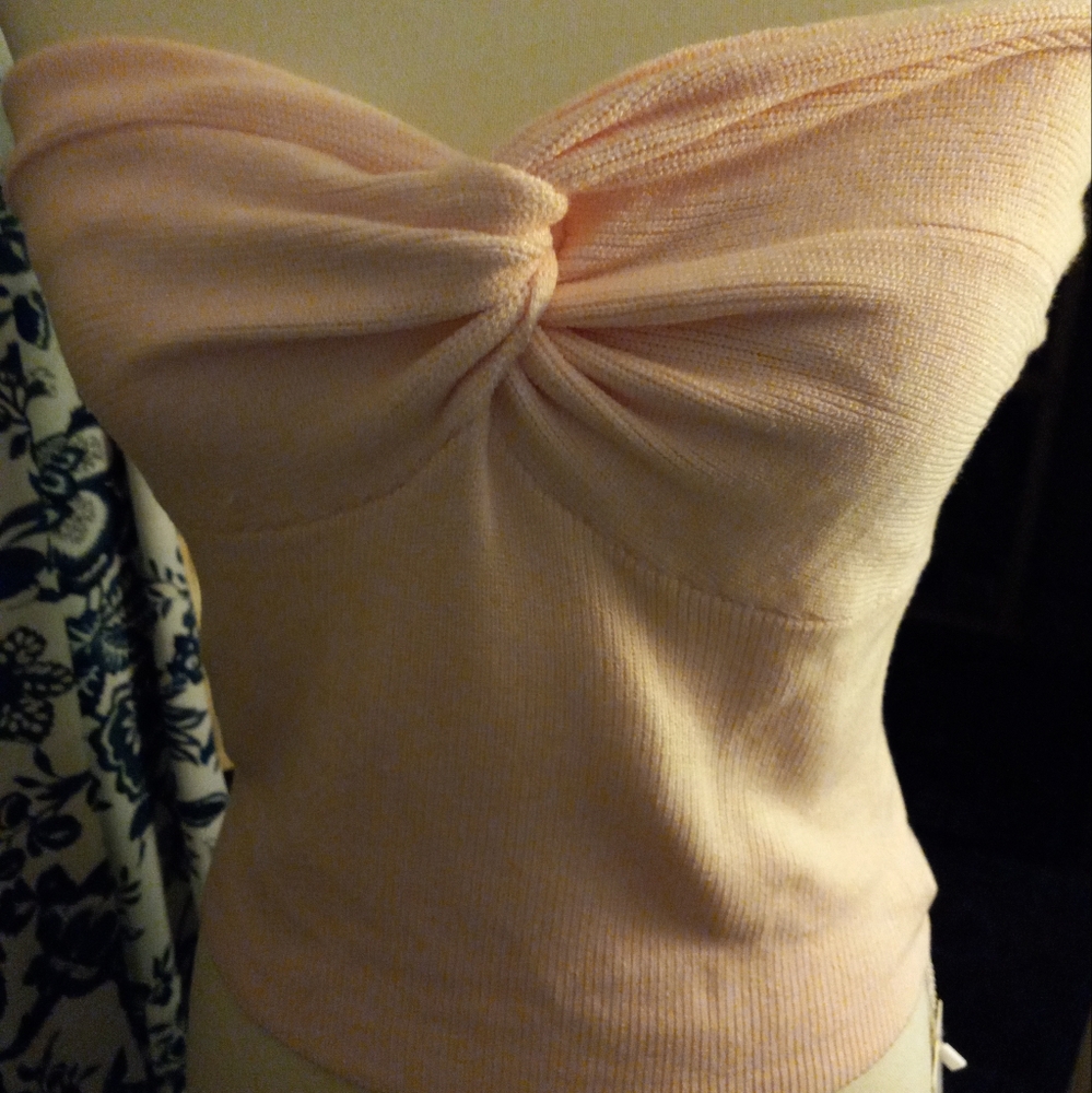 New,with tag casual knit light pink bandeau twisted knot tube top size medium.